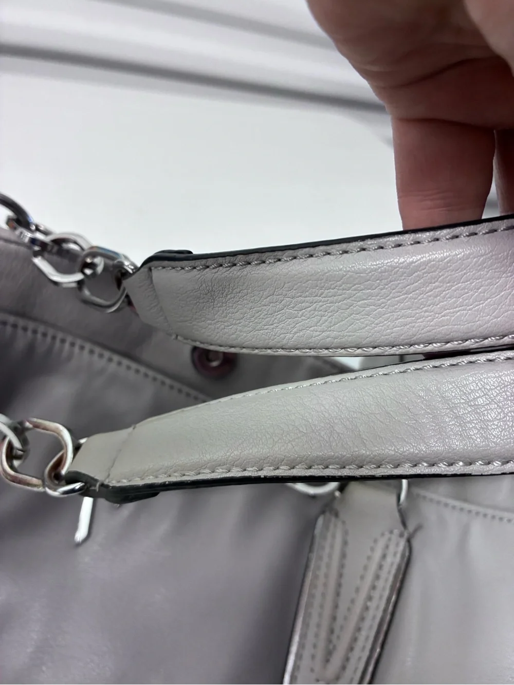 VS  Gray Vegan Leather Tote with Chain-Link Straps